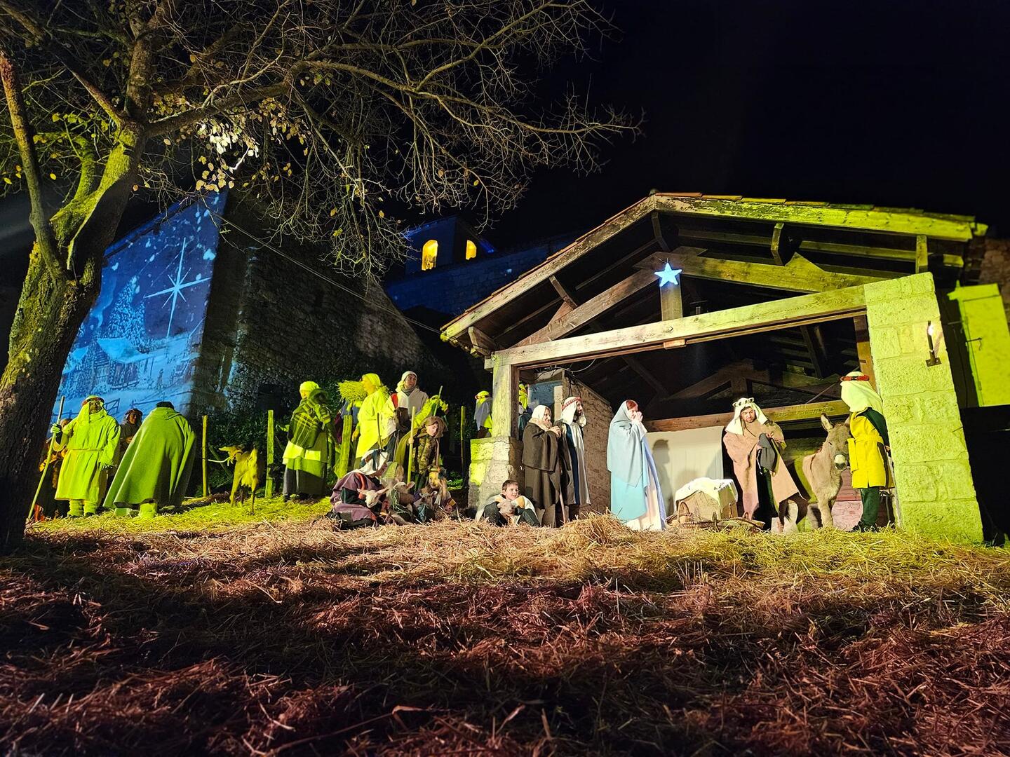 Crèche vivante déambulatoire_Montpezat-de-Quercy