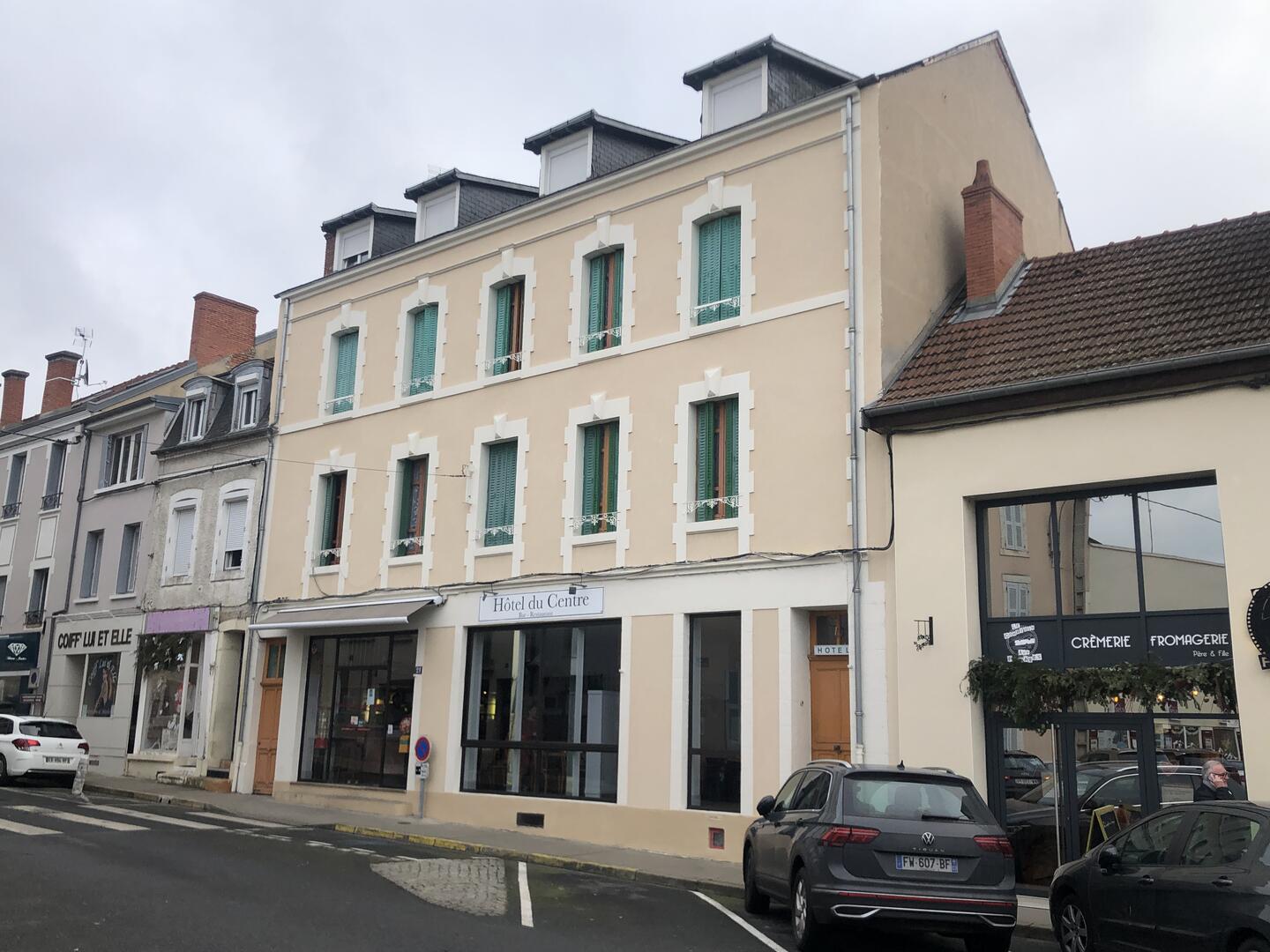 Façade