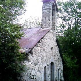 Eglise du hameau des Roranches