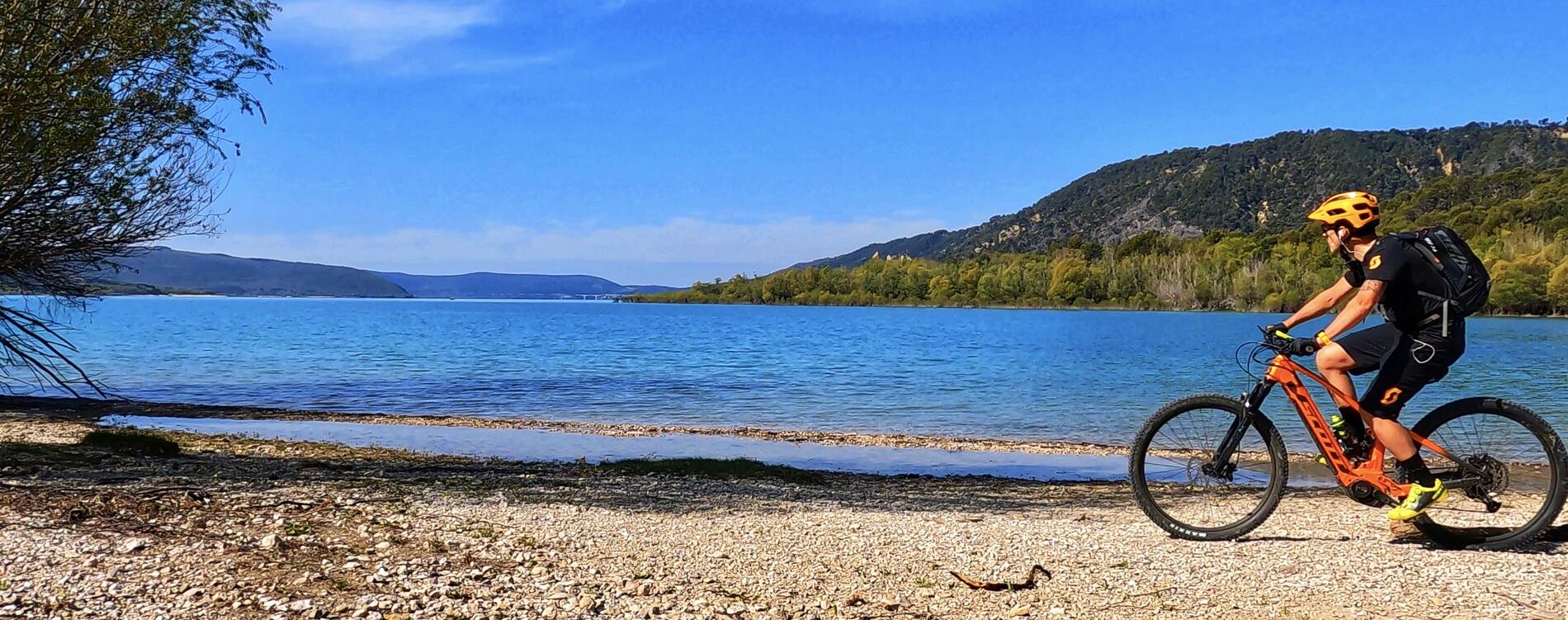 Électrique Bleu - Les contreforts du Lac - Circuit VTT Moustiers-Sainte-Marie