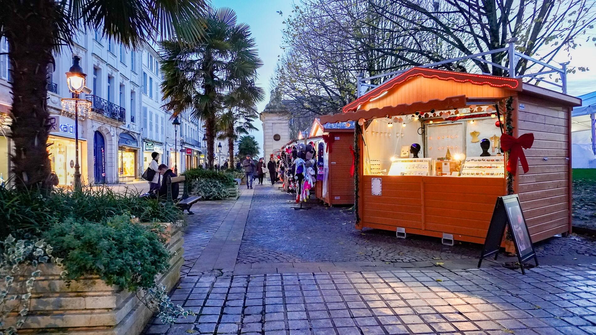 Chalets de Noël_Rochefort