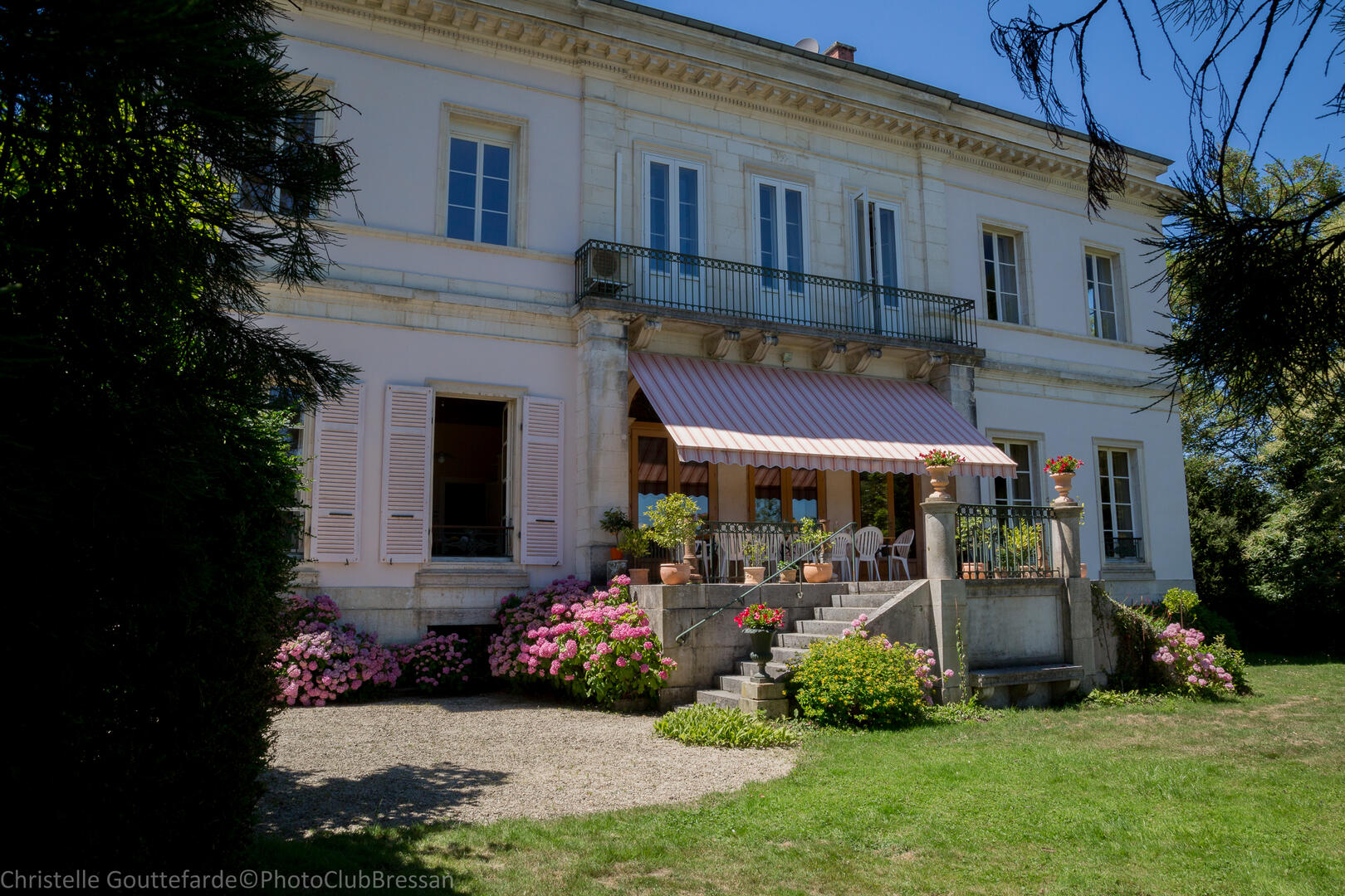 Chateau de la Garde Bourg en Bresse©C. Gouttefarde PCB (13)
