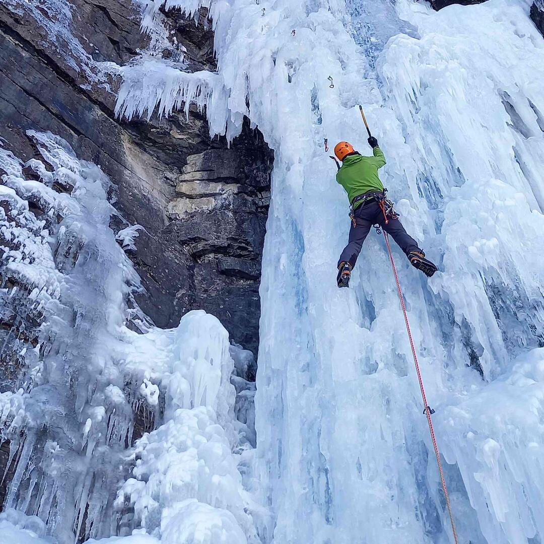 Cascade de glace – Pierre Cunat (Ancelle) | Provence-Alpes-Côte d'Azur ...