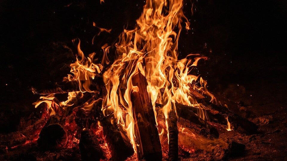 Soirée contes au coin du feu_Ceyzérieu