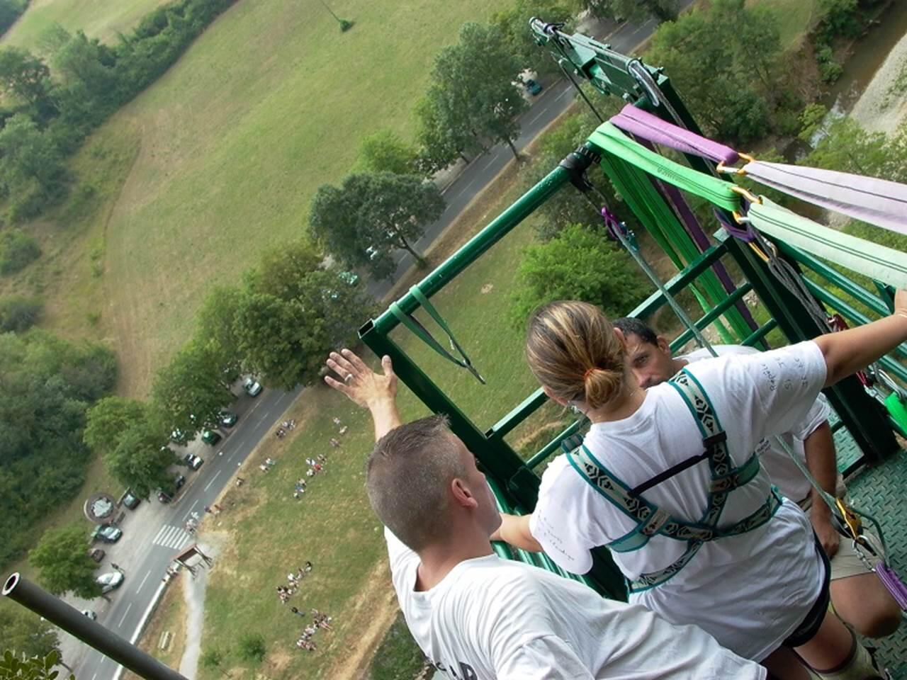 Saut à l'élastique