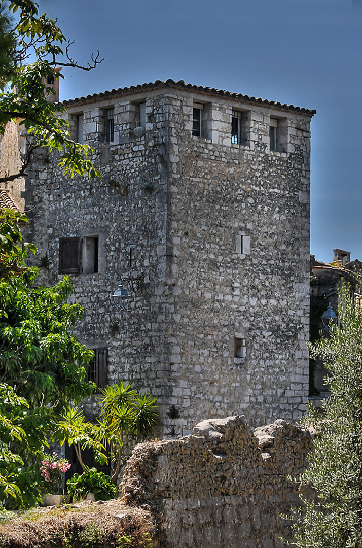 La Tour de l'Esperon