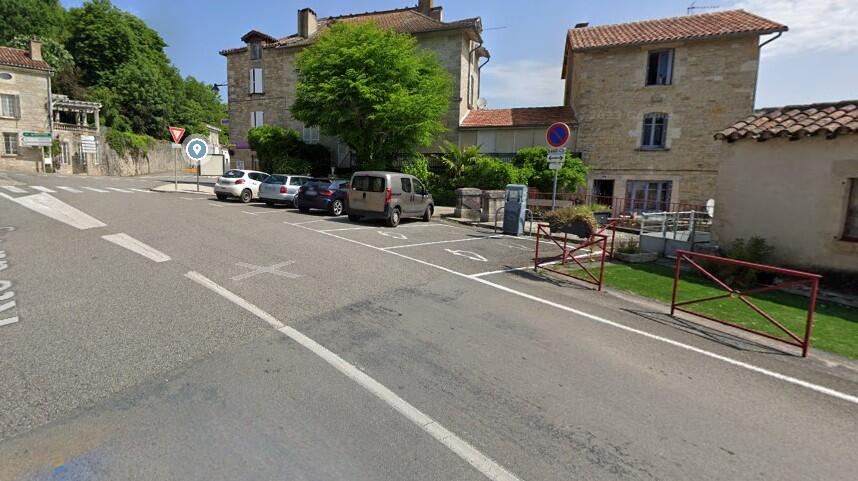Borne de recharge électrique Caylus_Caylus