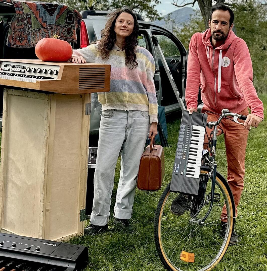 Leïla Martial et Elie Dufour - « Karma Bazar »