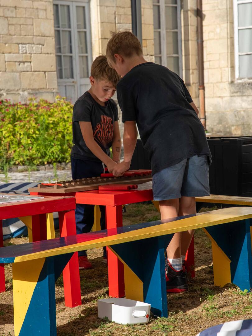 La petite escale de l'Arsenal : espace jeux et détente dans la cour du musée_Rochefort