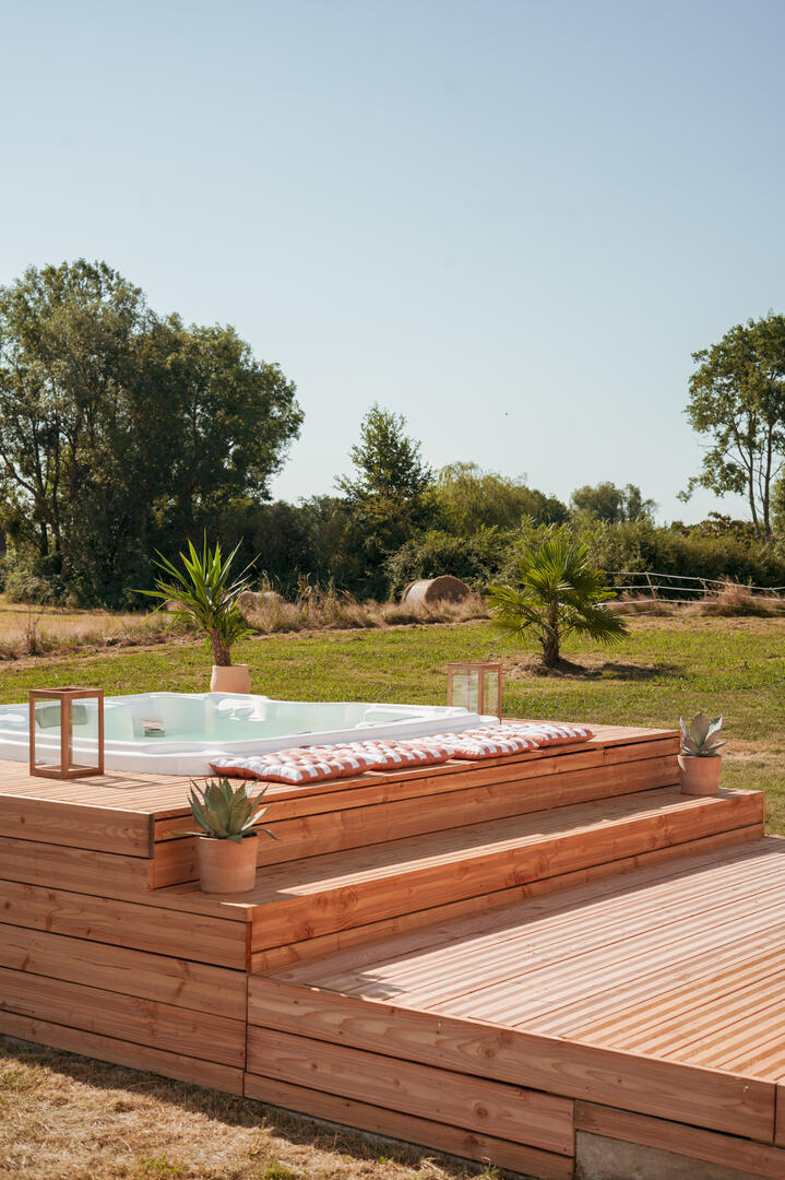 jacuzzi