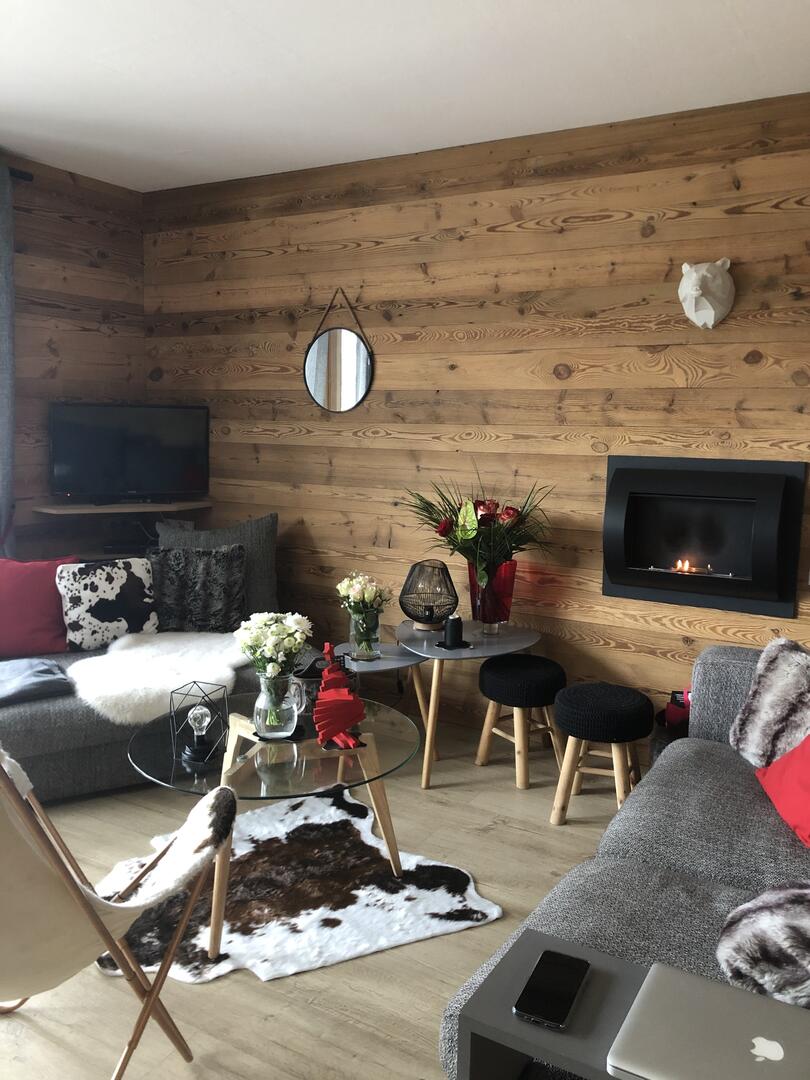 LE VENOSC N°E4/F4 Appartement 10 personnes