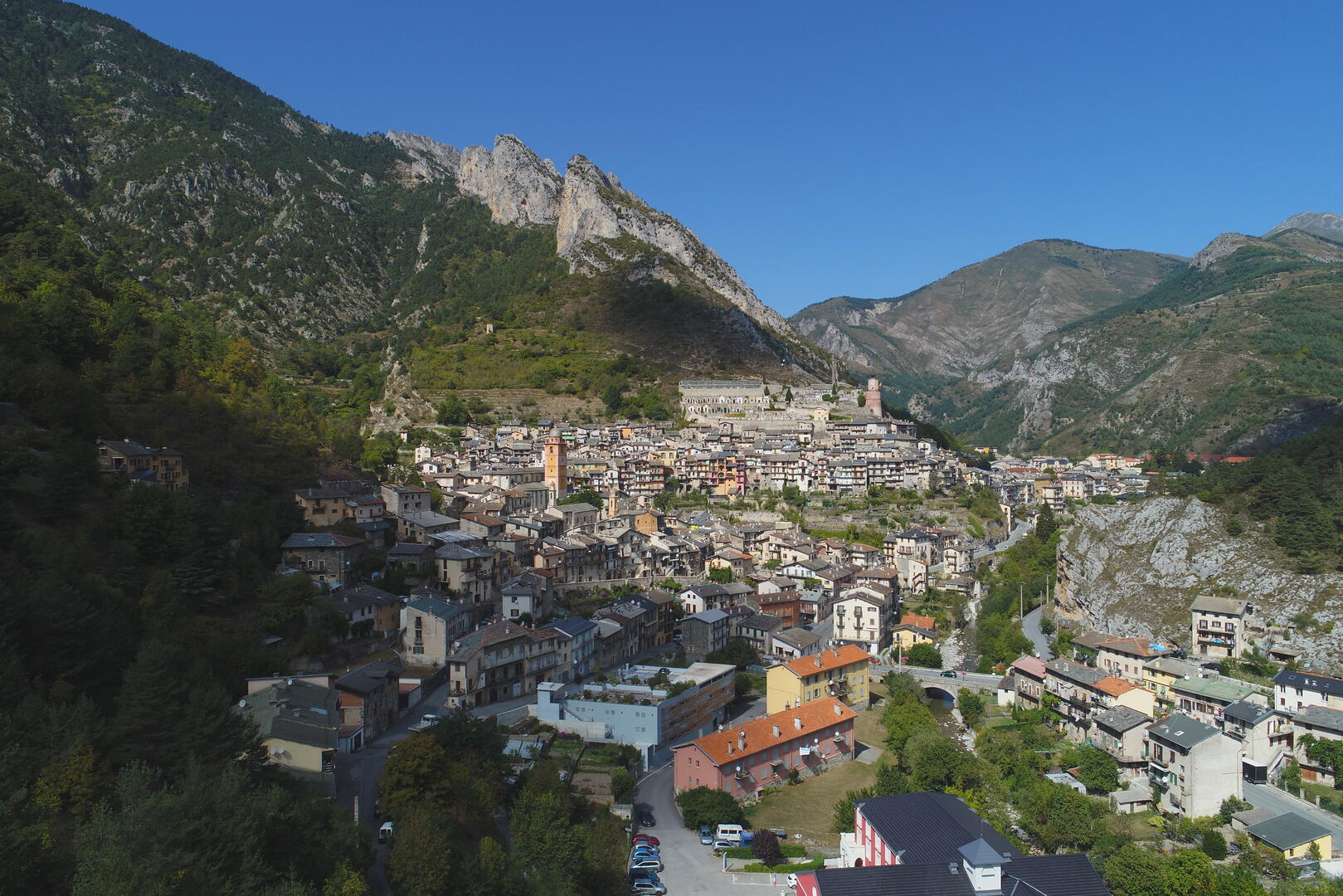 Tende
