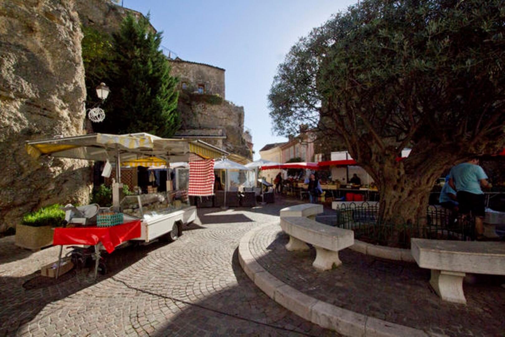 Marché Village