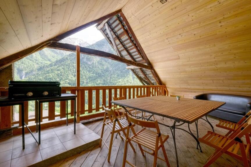 CHALET LE PIC (La Ville, Venosc Village) 14 personnes