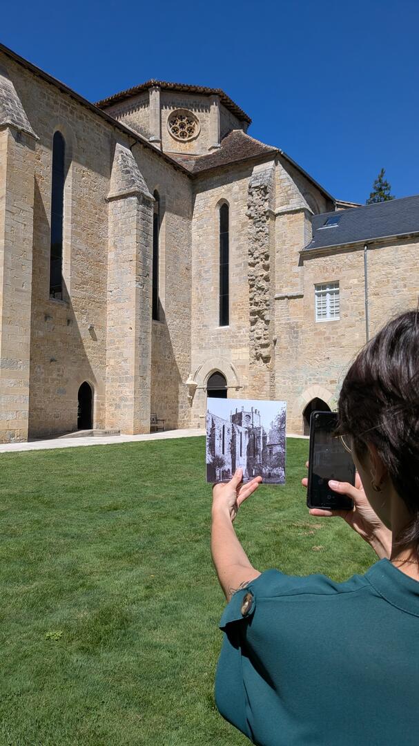 ATELIER « PHOTOGRAPHE EN HERBE »_Ginals