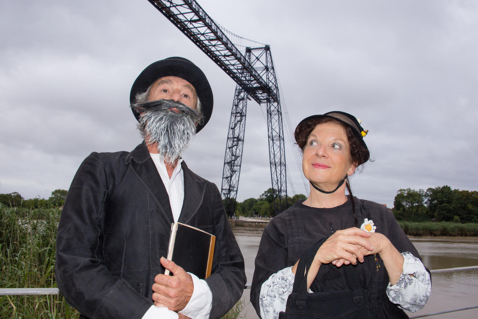 La mère Simoneau et Ferdinand Arnodin