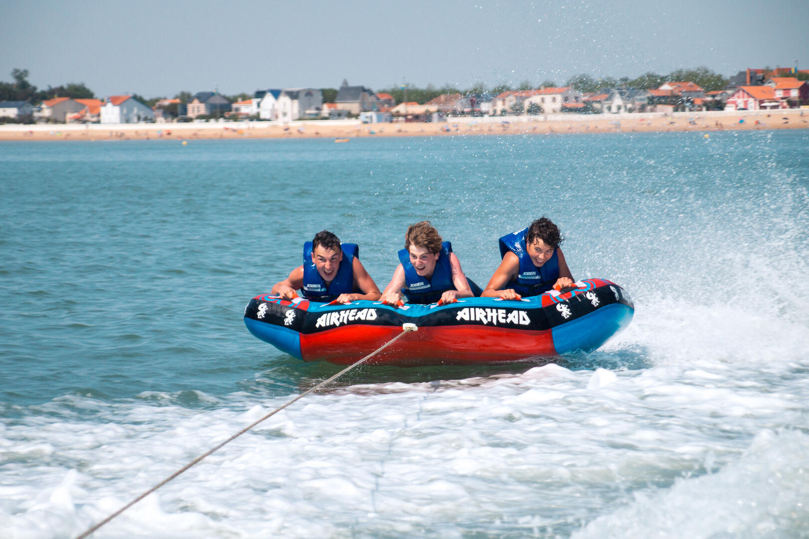 Bouée tractée de l'école de kite surf de Châtelaillon-Plage