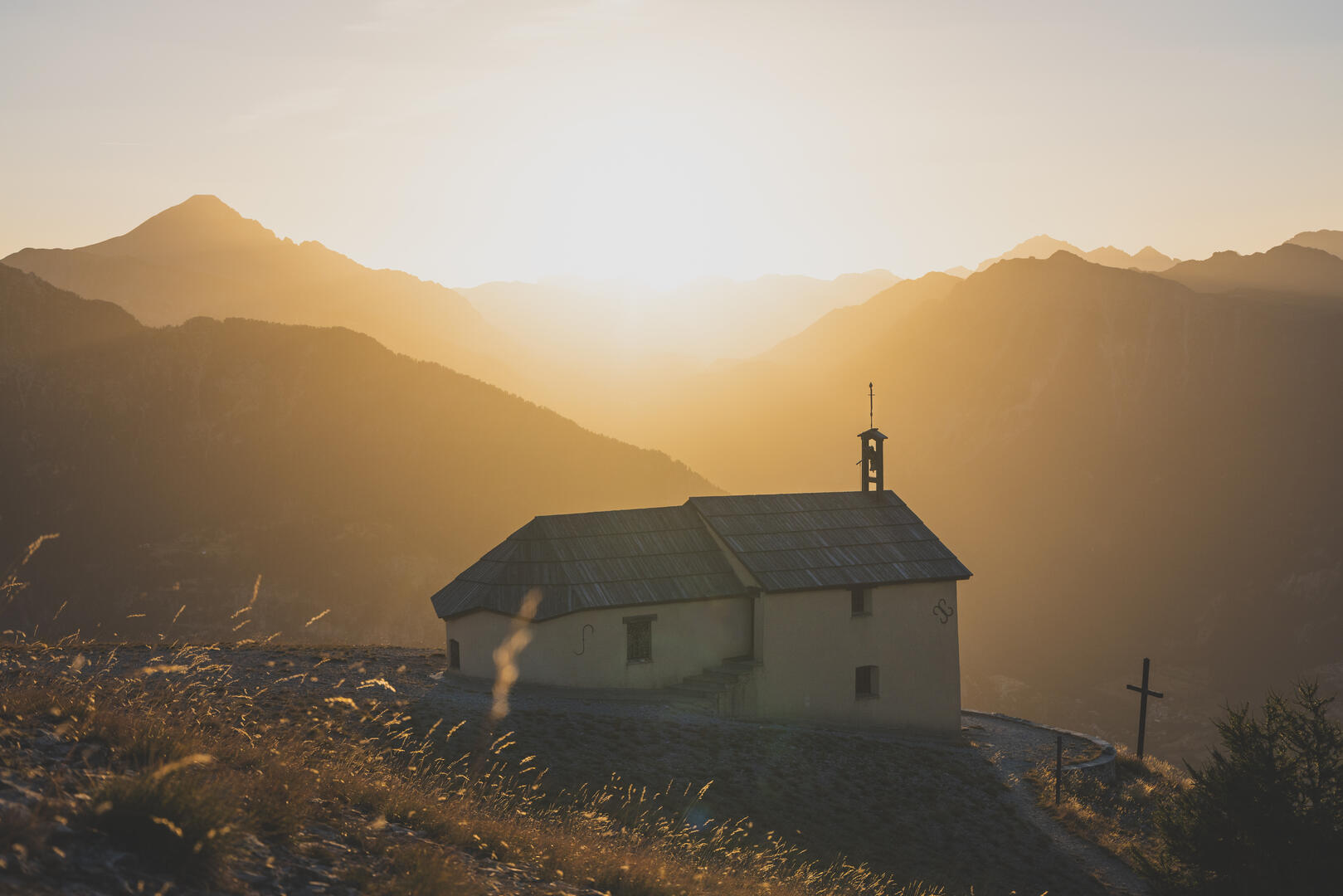 KM vertical de Notre Dame des Neiges par les oratoires_Puy-Saint-Pierre