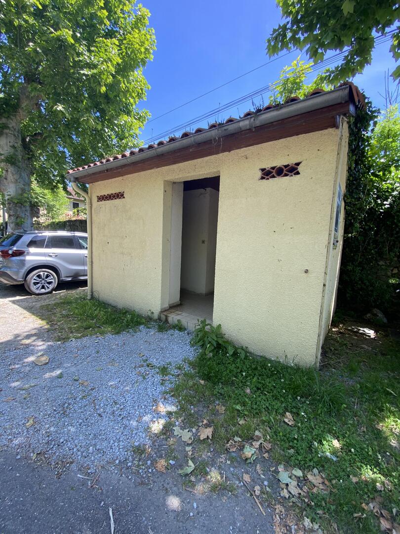Toilettes publiques_Le Mas-d'Azil