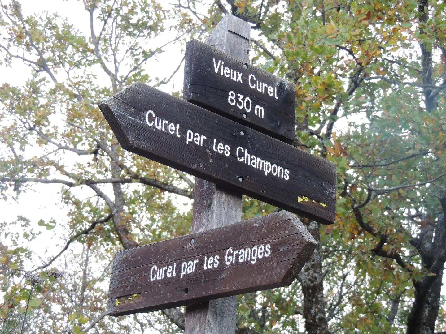 Curel, agrippé aux collines (Curel) ProvenceAlpesCôte d'Azur Tourism