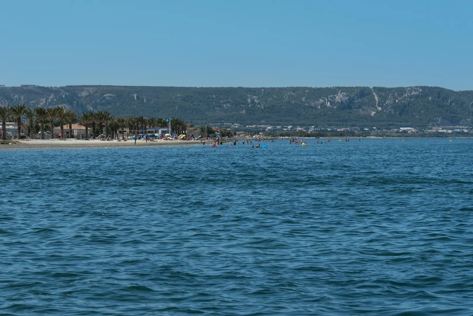 Plage du Jaï (Marignane) ProvenceAlpesCôte d'Azur Tourisme — free download