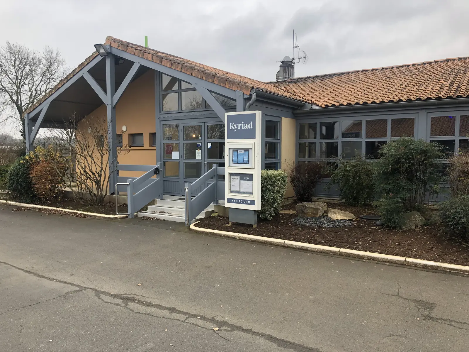 Hotel-Kyriad-Niort-La-Creche-a-la-Creche