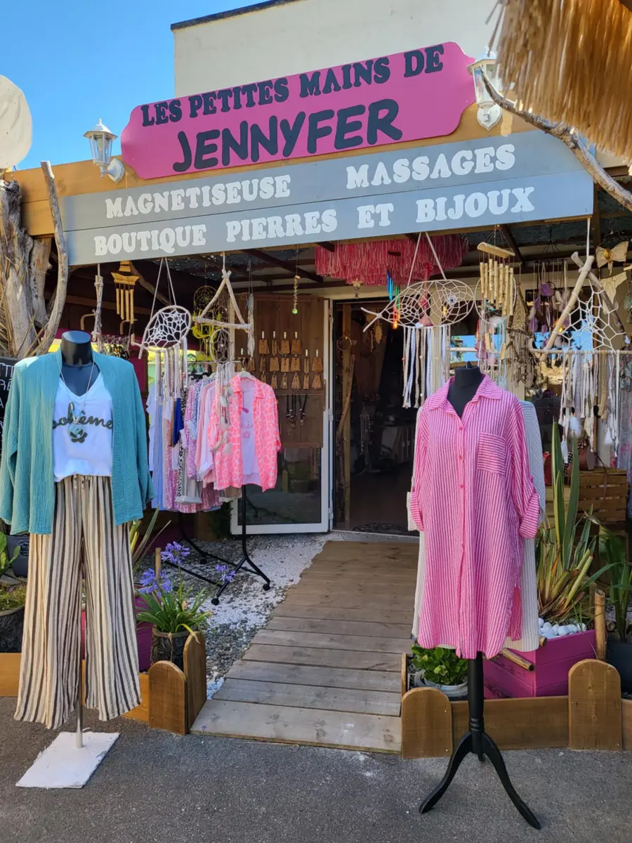 STJU_Les petites mains de Jennyfer