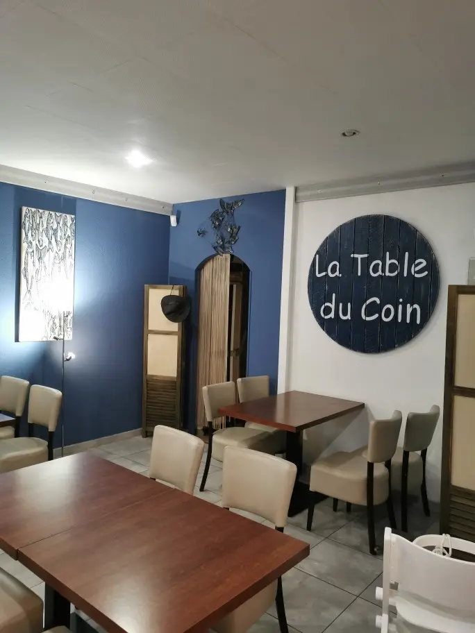 la table du coin