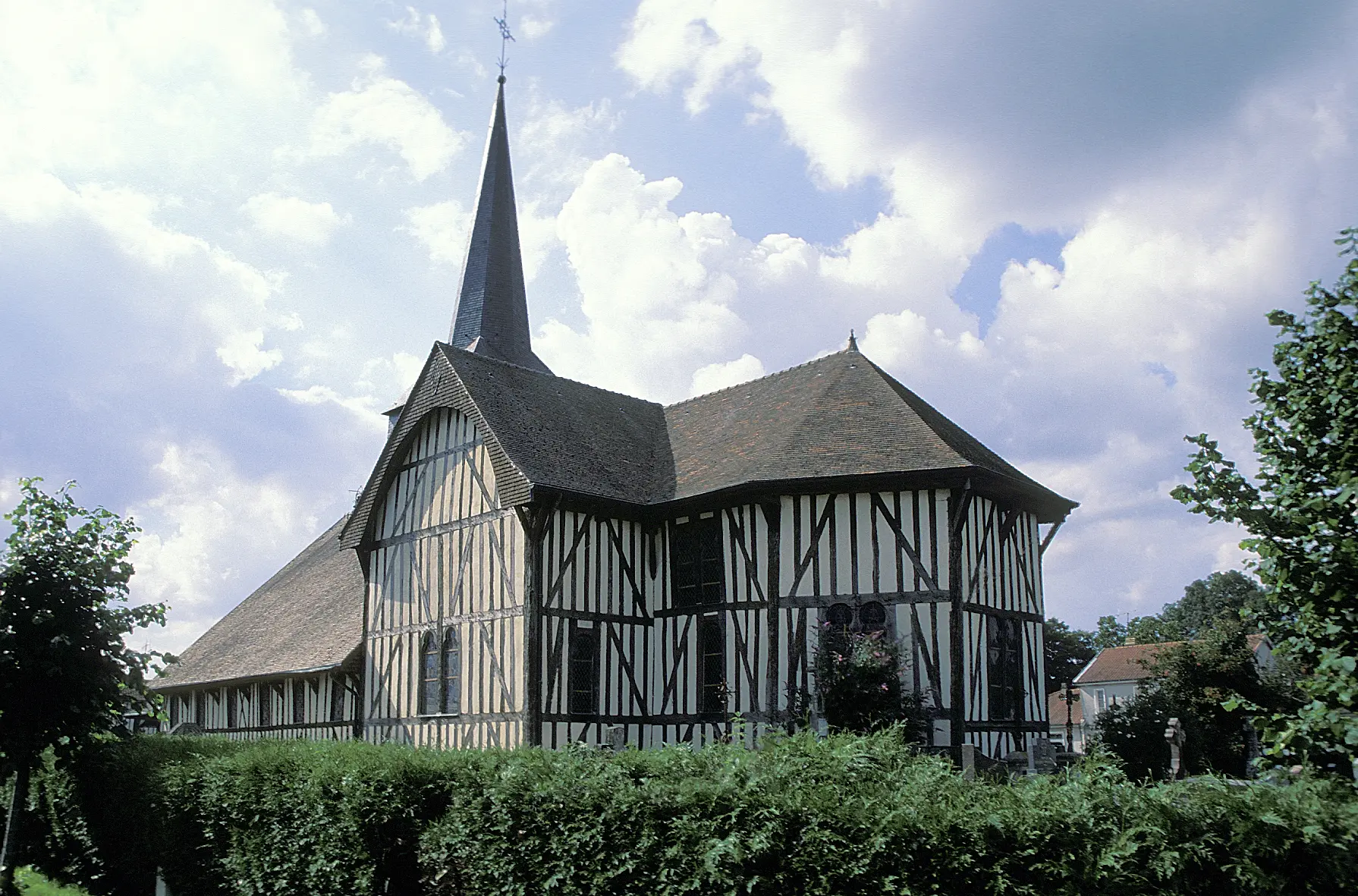 Eglisé à pan de bois d'Outines - Lac du Der