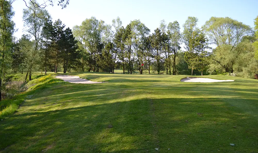 Golf de Menneville < Aisne < Picardie