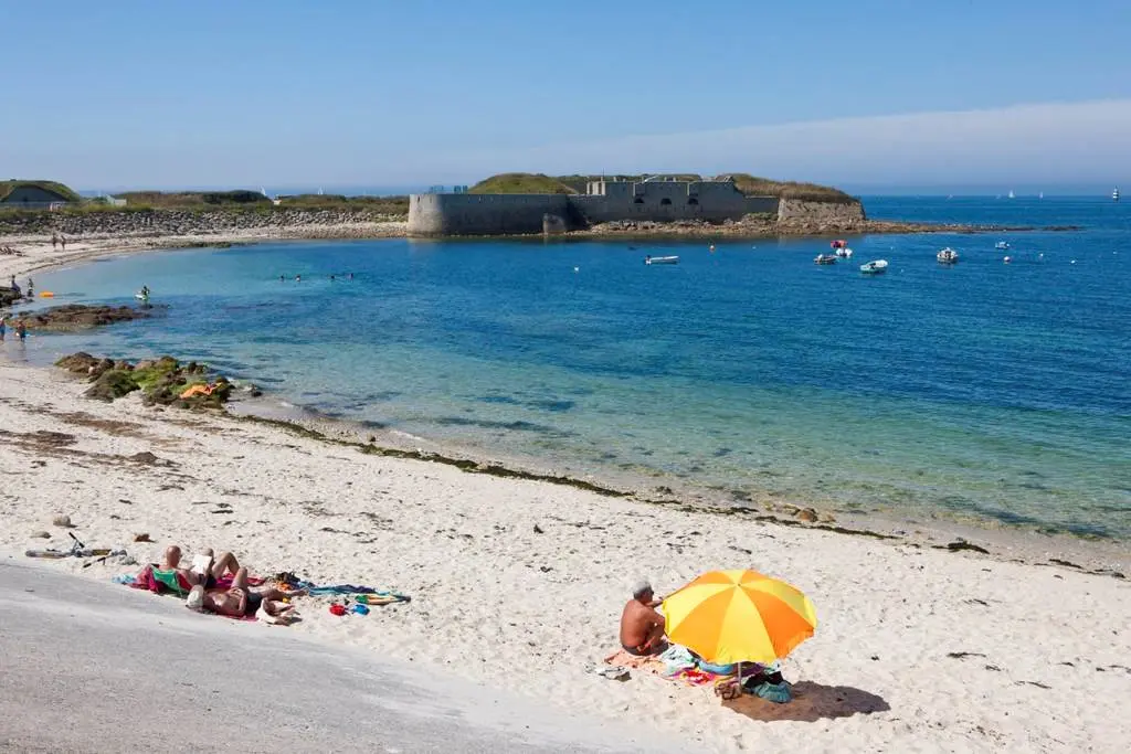 Plage-de-porh-puns-gavres-lorient-morbihan-bretagne-sud