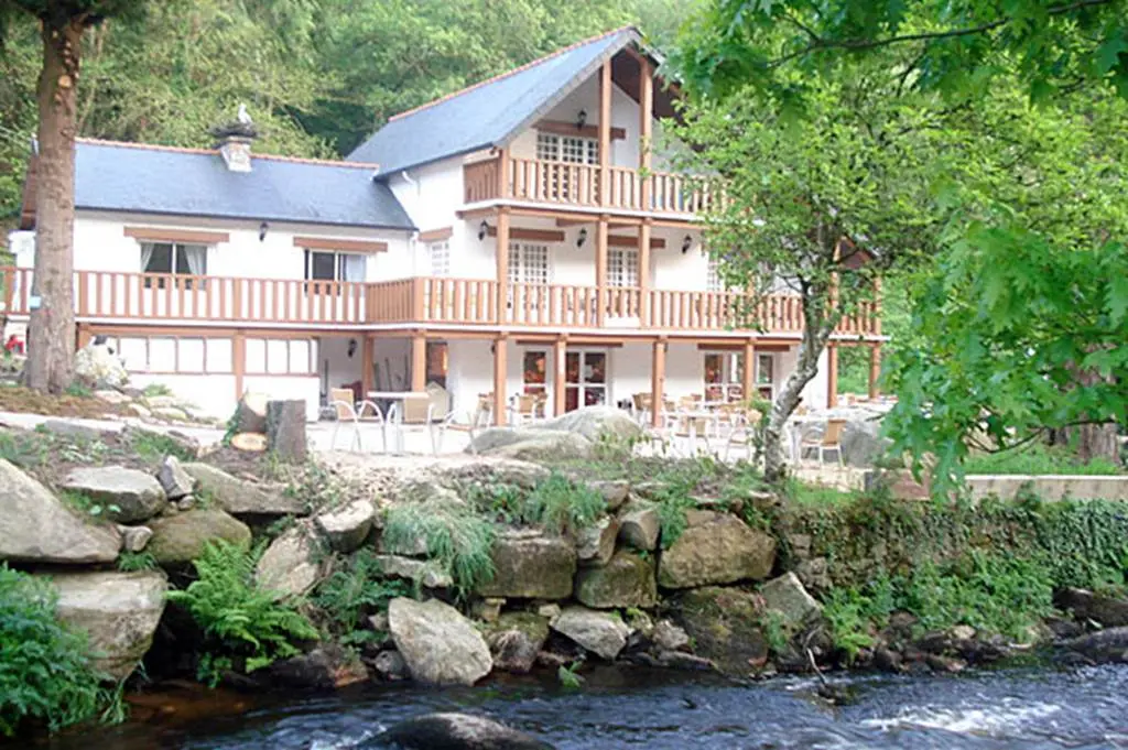 32a7bc0f-b9fa-4f67-bd7d-ef01fecf907d-134-68d798ff609f4f55bd73118351e9a9b7