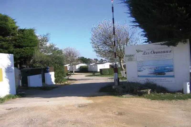 CAMPING LES ORMEAUX