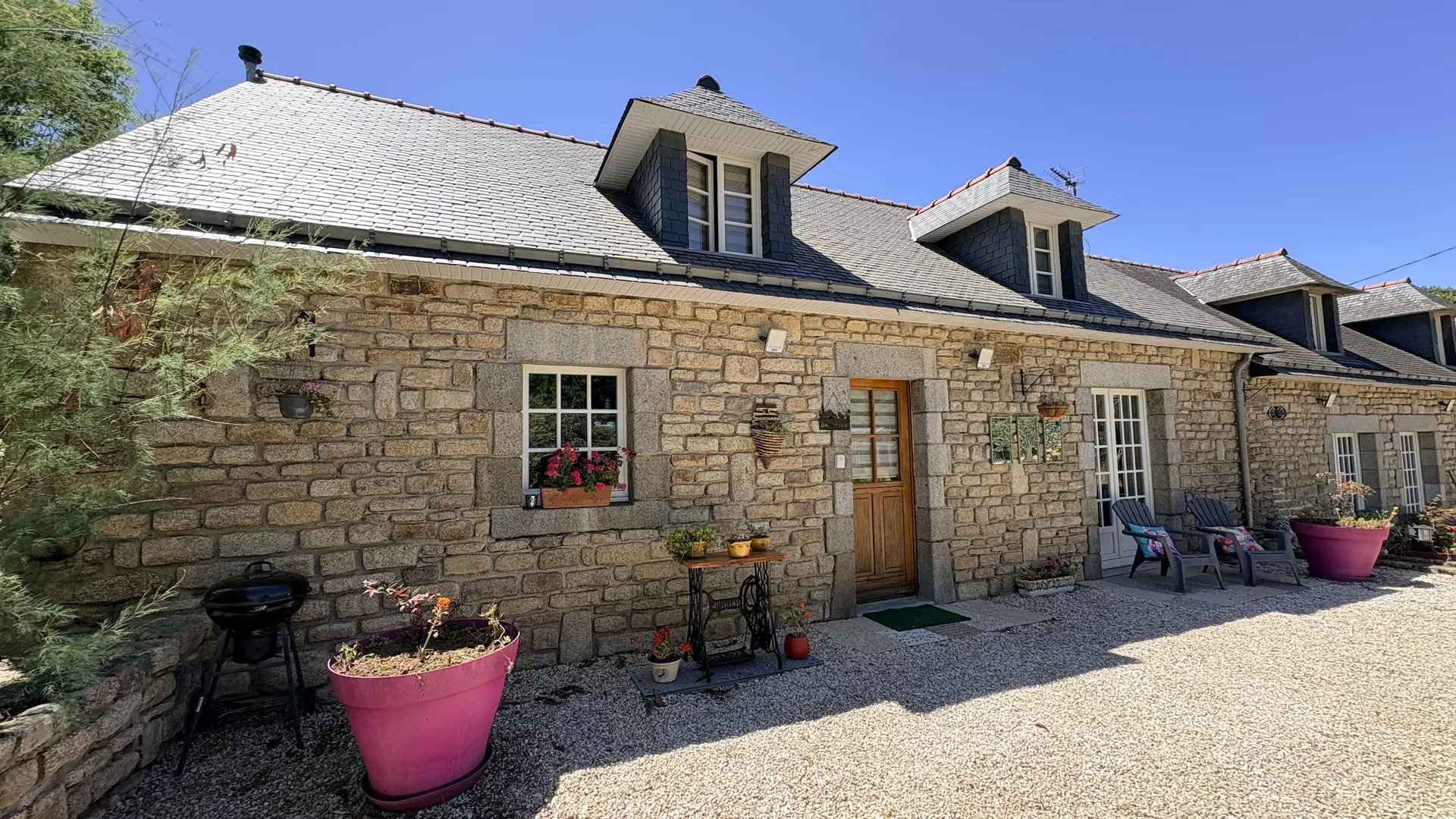 Gîte L’évidence Saint Caradec Tregomel