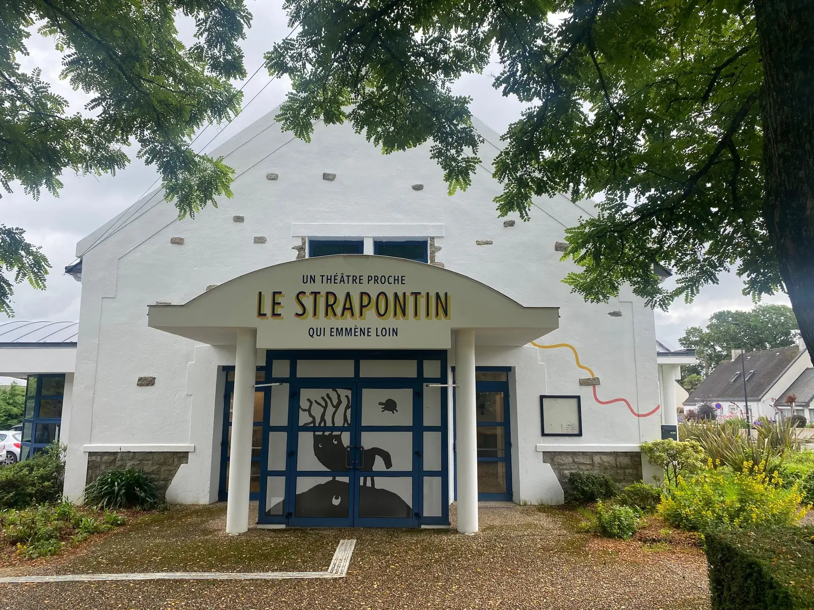Le Strapontin