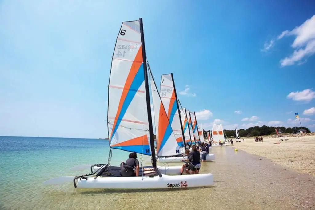 Bateaux-Ecole-de-Voile-du-Fogeo-Arzon-Presqu'île-de-Rhuys-Golfe-du-Morbihan-Bretagne sud