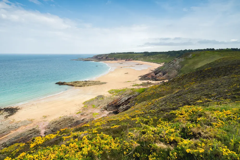 Plage sauvage de Lourtuais