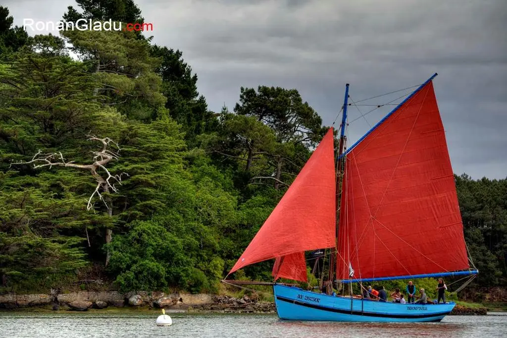 L'Indomptable Bateau du Patrimoine-Auray-Morbihan Bretagne Sud
