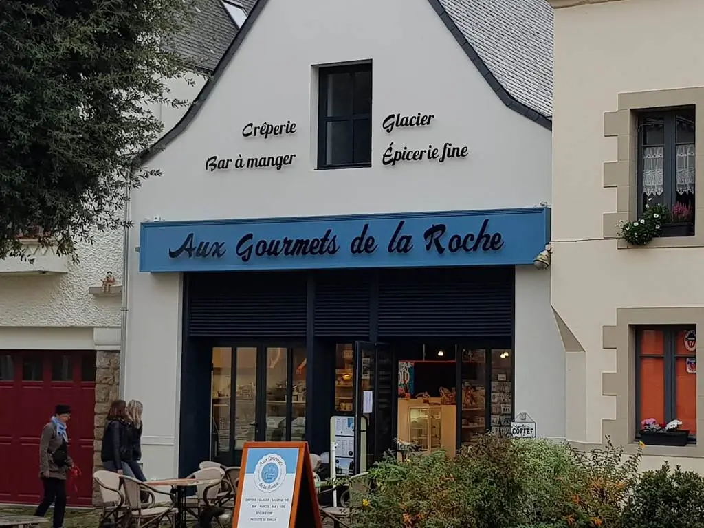 Aux-Gourmets-de-la-roche-Morbihan-bretagne-Sud