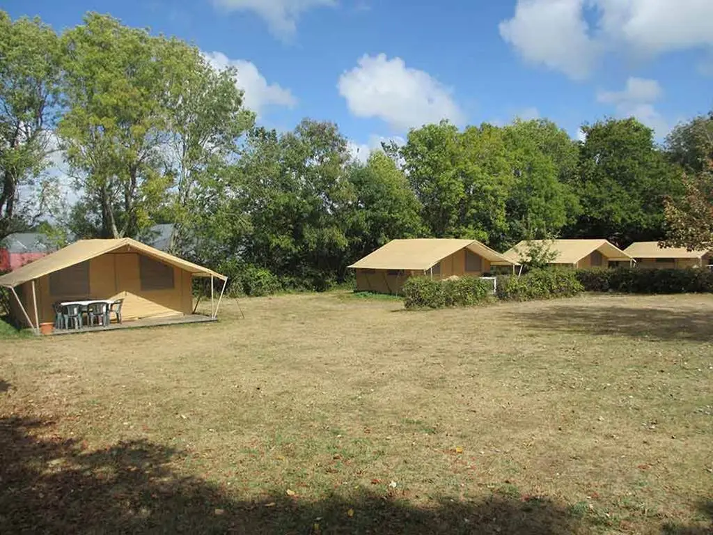 Camping-municipal-Le-Vieux-Moulin-Ile-aux-Moines-Golfe-du-Morbihan-Bretagne sud