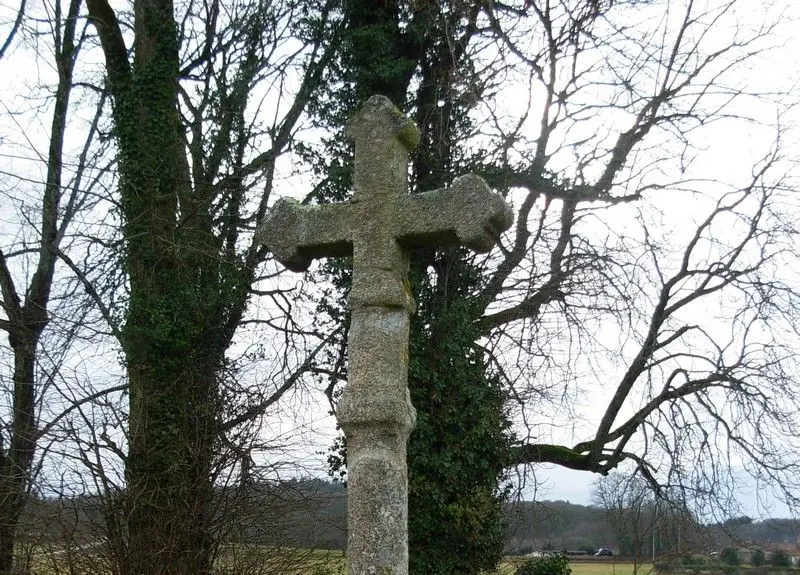 Croix de Pierrefiche_1