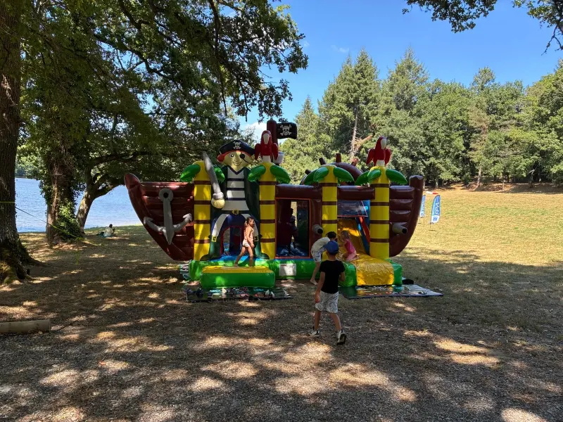 APRES MIDI LAC PONT A L AGE