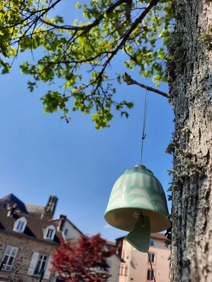 Atelier Céramique Cloche de porcelaine © Peanuts