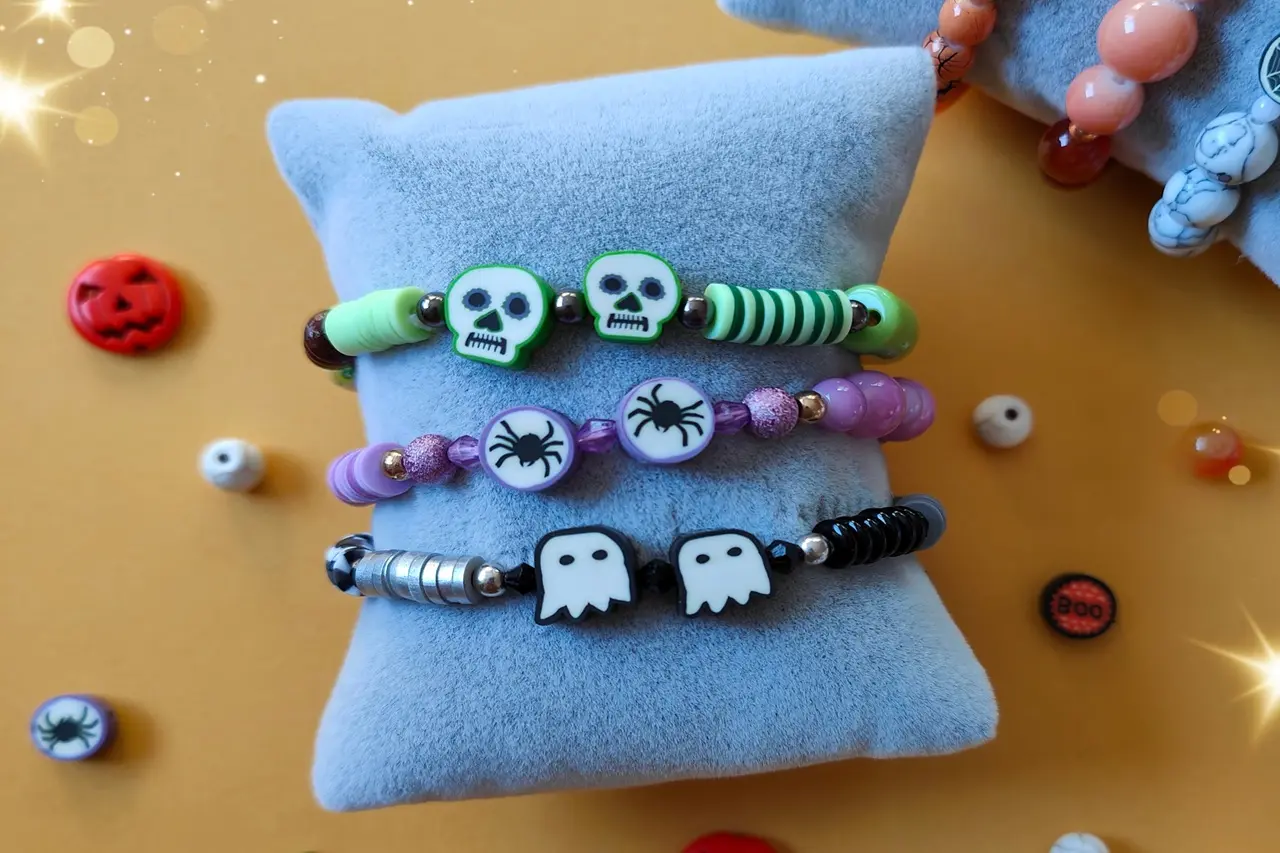 Atelier création de bracelets Halloween - Scrapy Boutique
