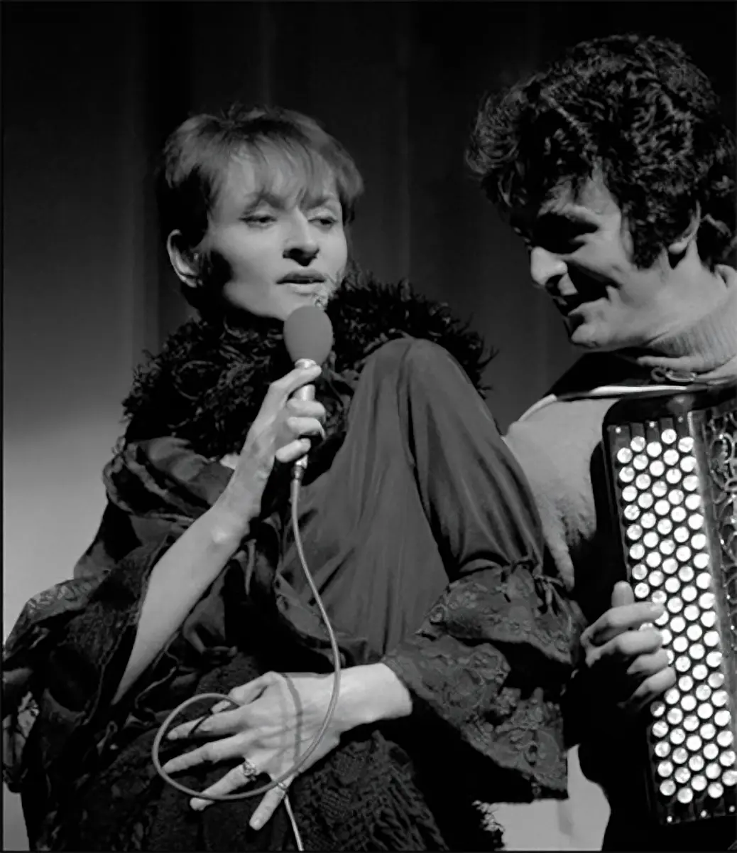 Barbara et Romanelli sur scène