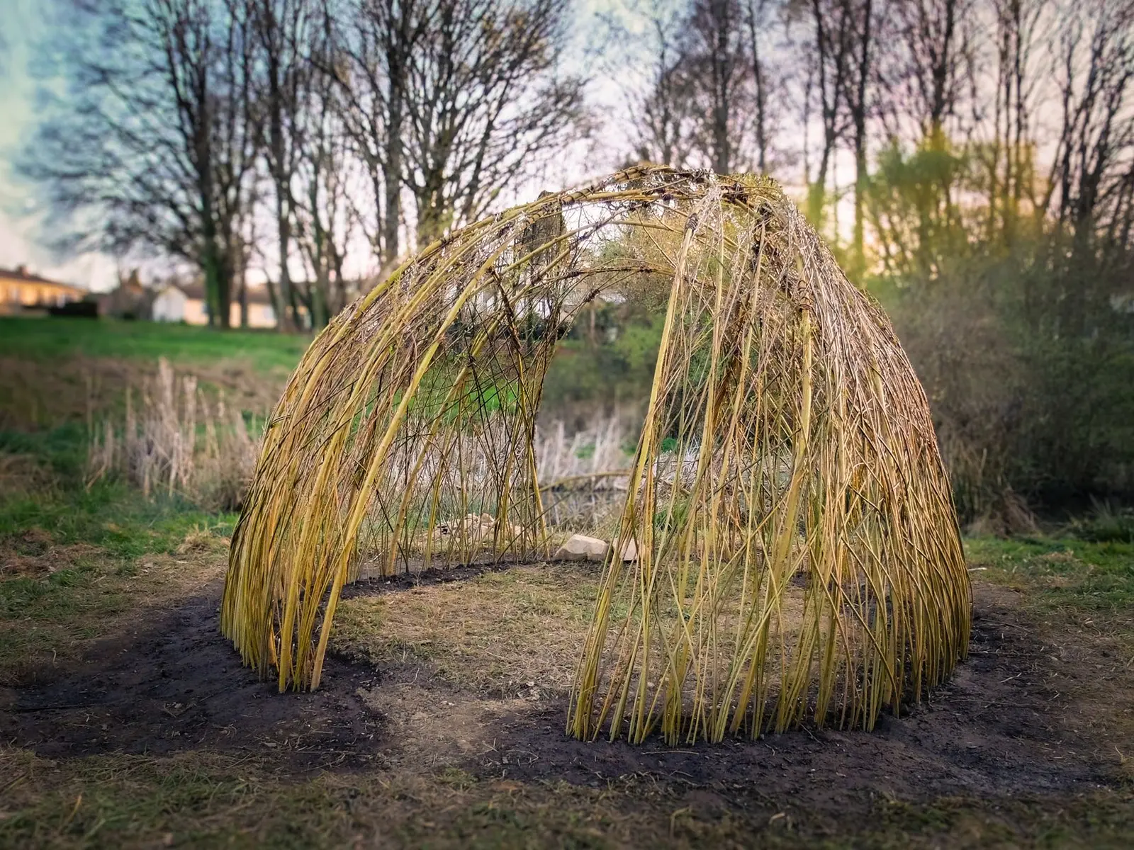 Cabane en osier du jardin bourdonnant de Cussac_Frédéric GAILLARD