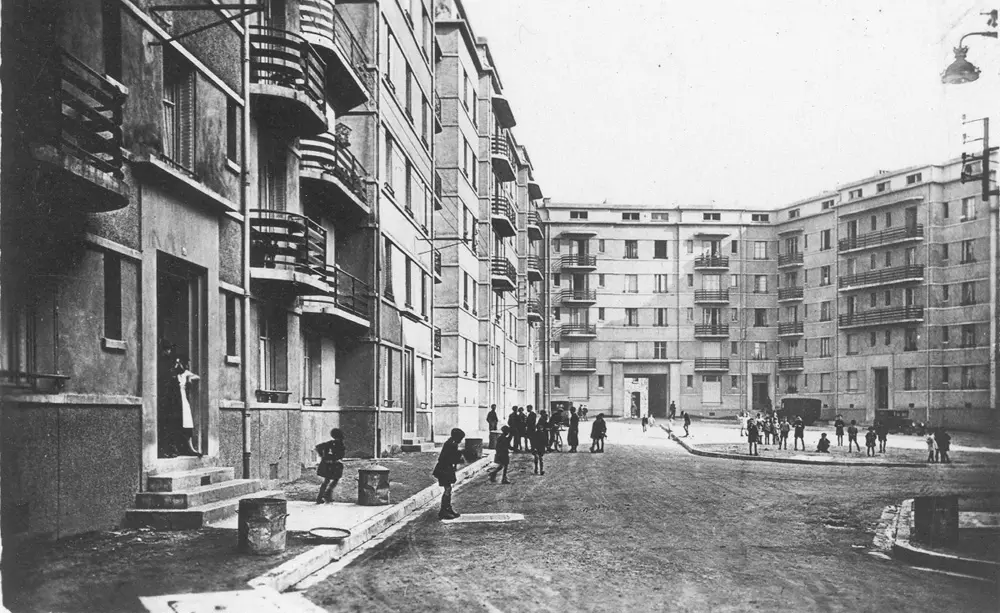 Cité Victor Thuillat (circa 1950) (c) VDL