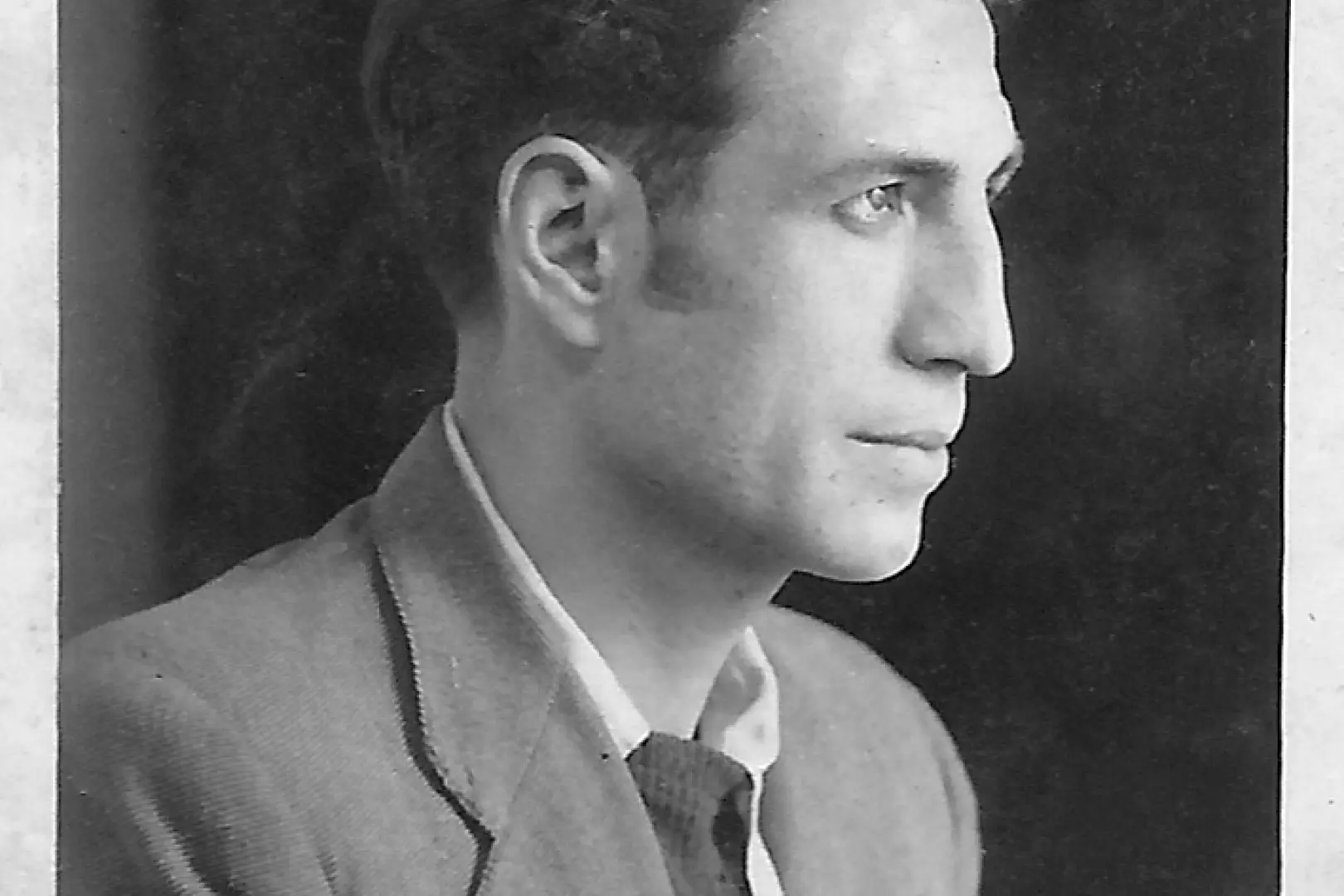 d865a5f6c6c04f38a368549e4877bad0.full.image_0