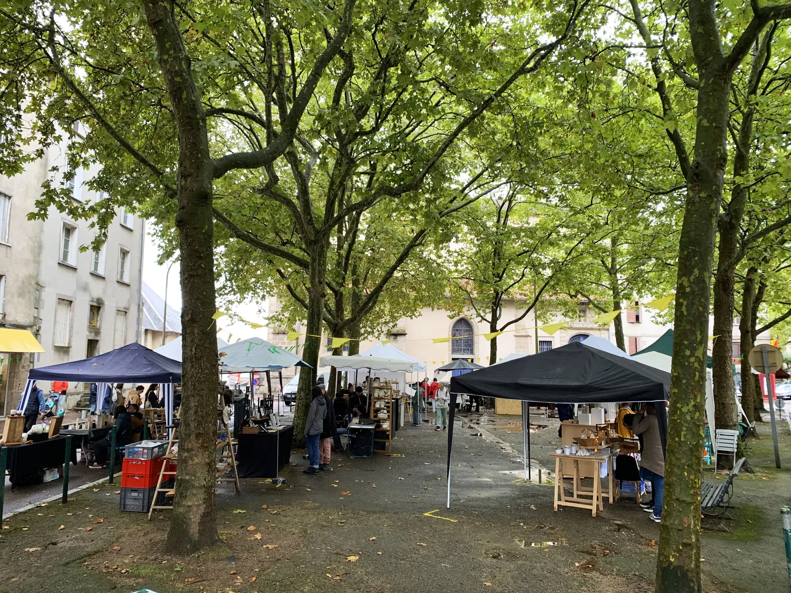 marché de céramique