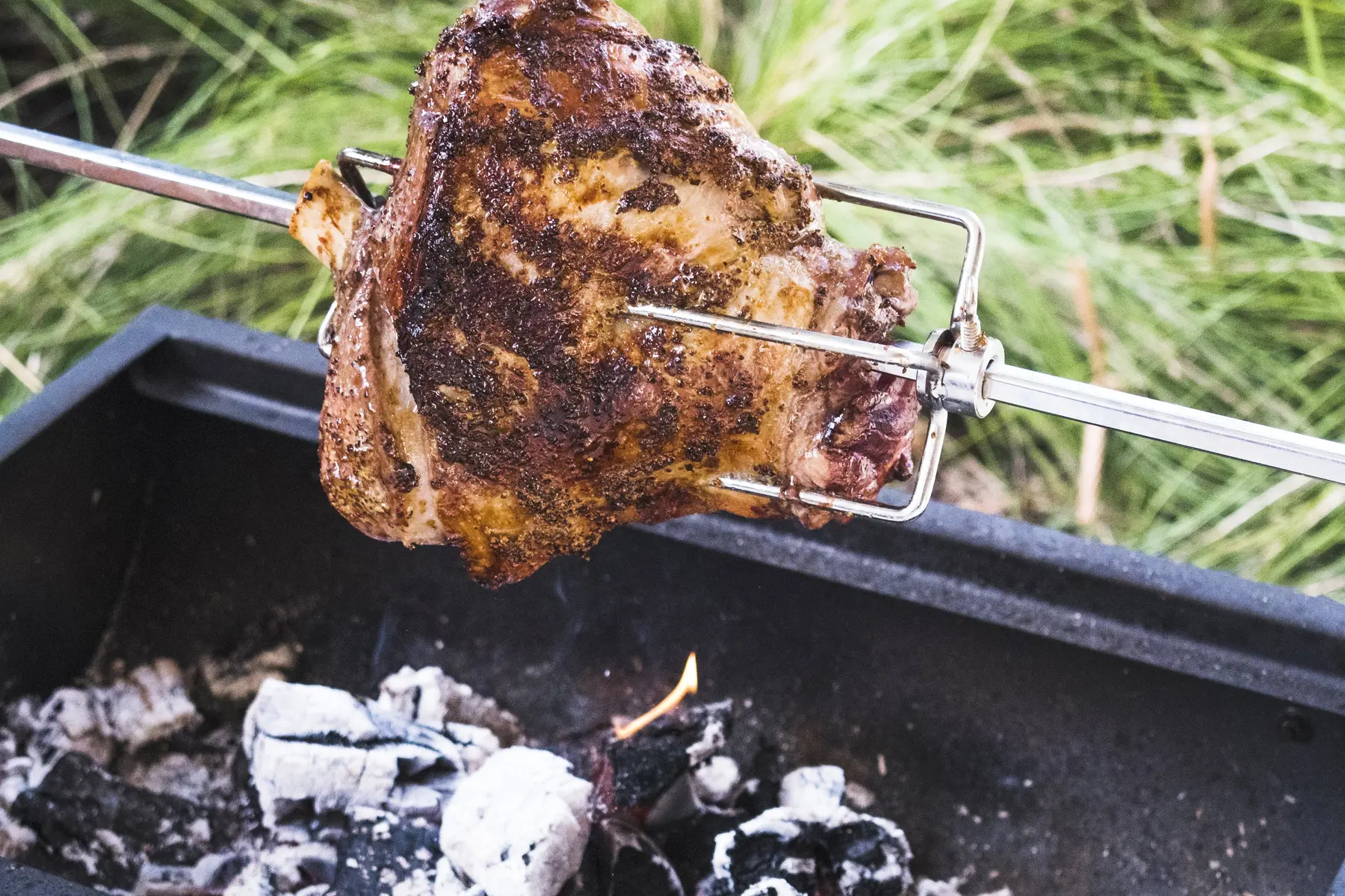 roasted-spit-piece-meat-grill